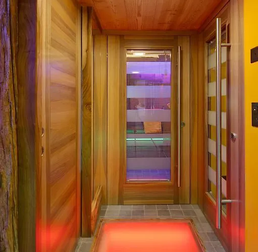 施图吧小屋酒店 *